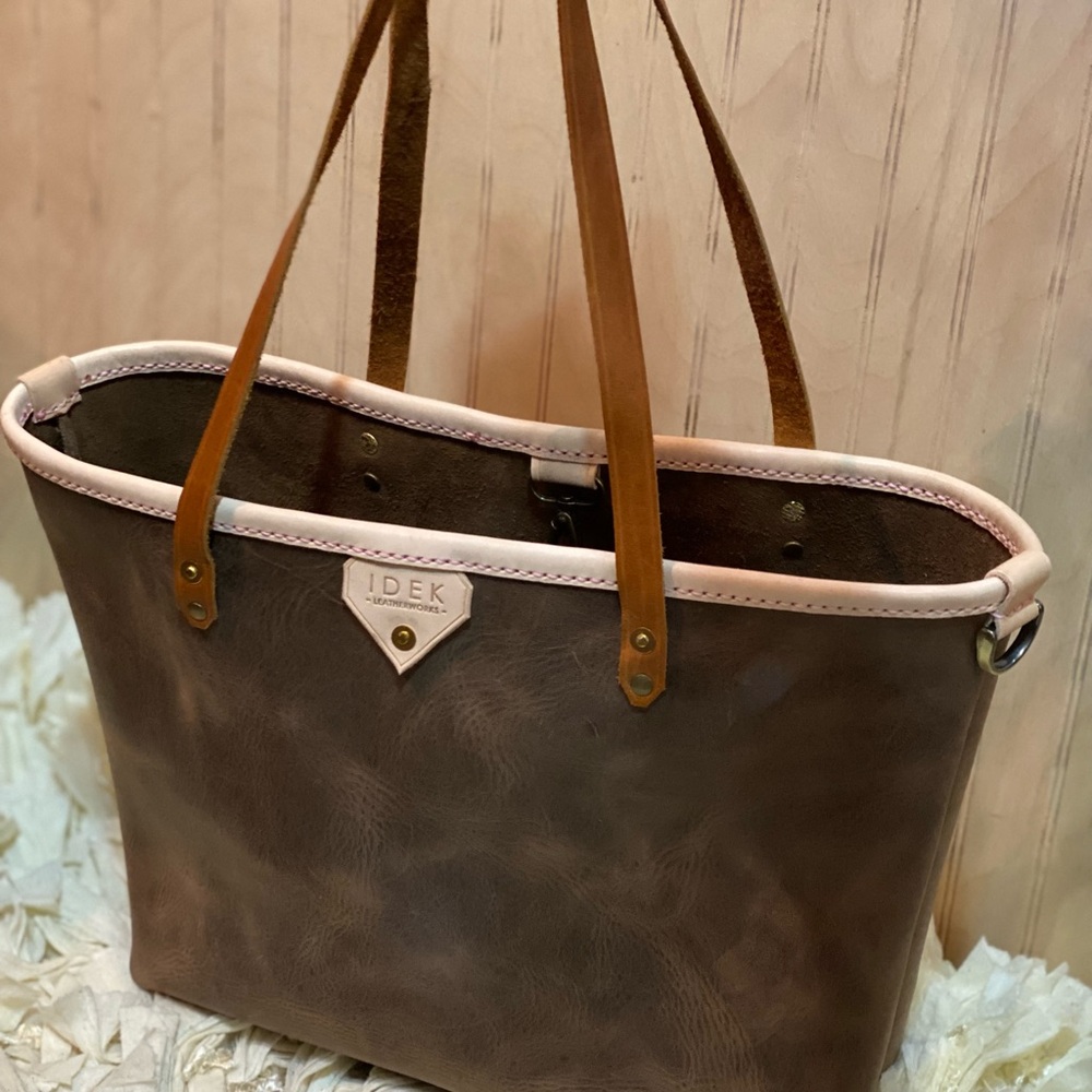 Full grain leather tote 👜
